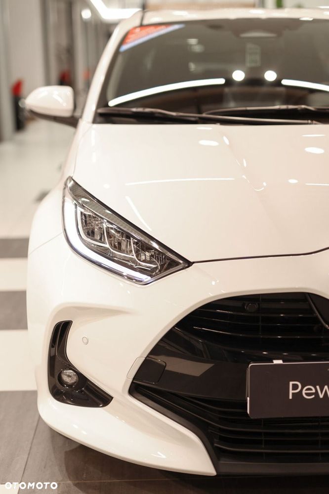 Toyota Yaris Hybrid 1.5 Style - 30