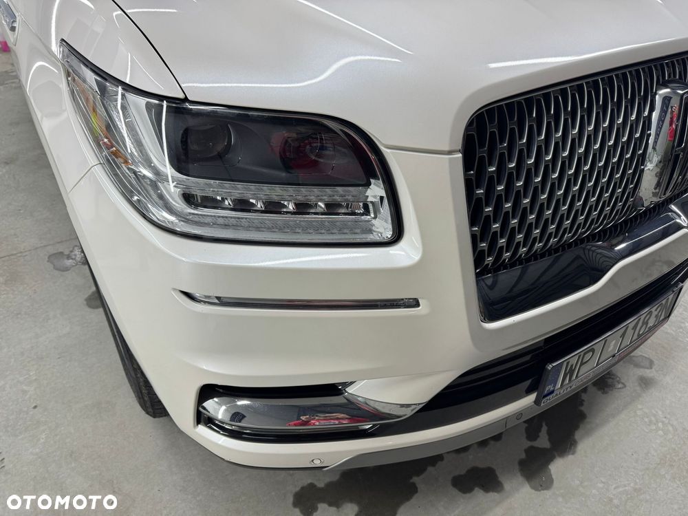 Lincoln Navigator - 9