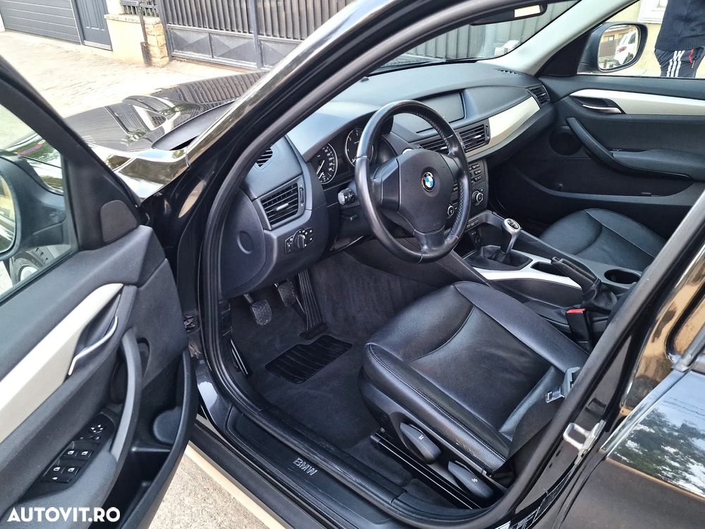 BMW X1 sDrive18d Sport Line - 6