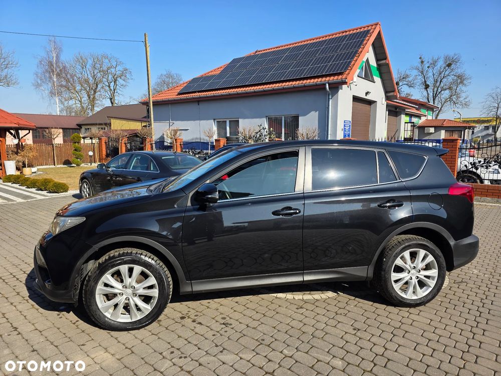 Toyota RAV4 2.2 D-4D Premium - 3