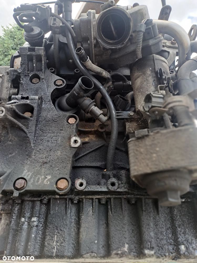 Volkswagen Passat B6 2.0 TDi 170KM silnik bez osprzętu kod BMR CBBB - 10