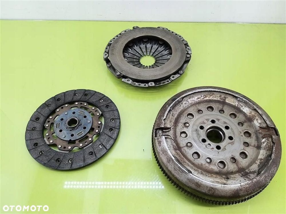 Sprzęgło Kompletne VW Passat B6 2005-2010 2,0 TDI 1878005146 3082000396 - 8