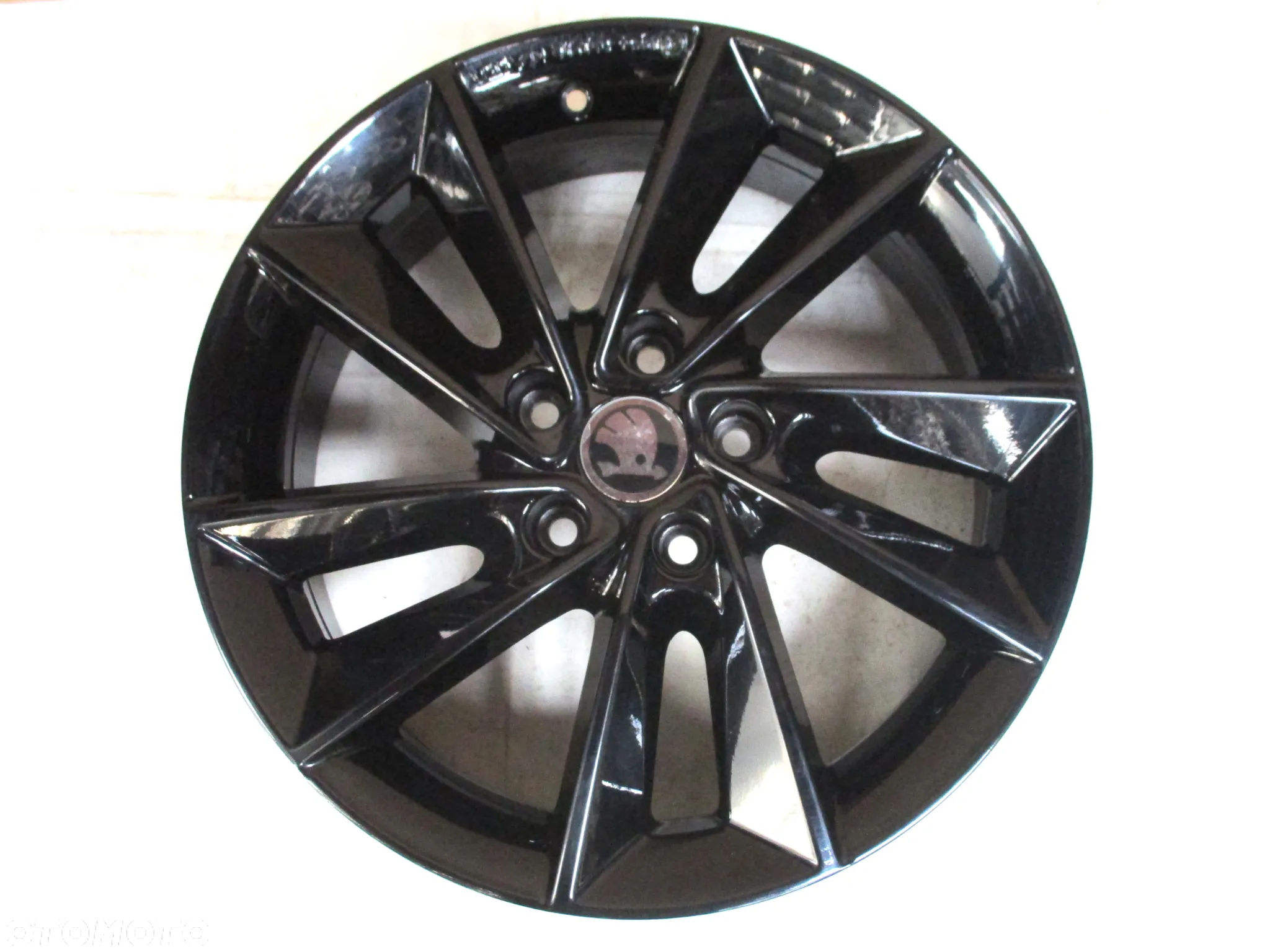 FELGI ALUMINIOWE 17 SKODA KODIAQ KAROQ ET38 - 2