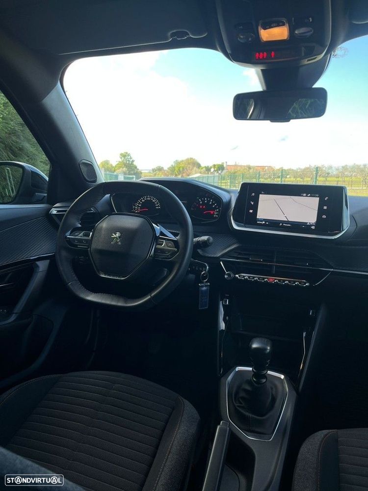 Peugeot 2008 1.2 PureTech Active - 5