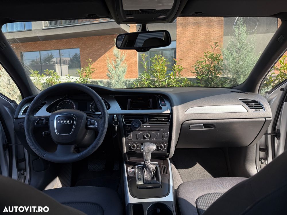 Audi A4 1.8 T Aut - 10