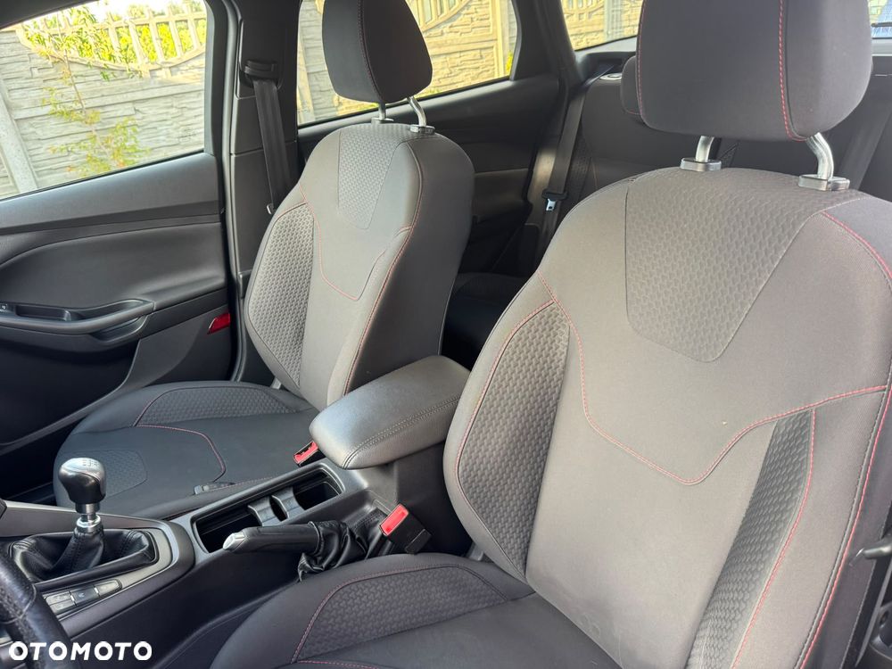 Ford Focus 1.0 EcoBoost ST-Line Black ASS - 12