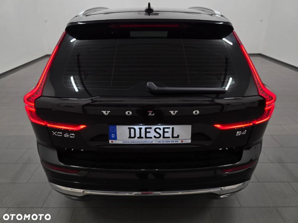 Volvo XC 60 B4 D Inscription - 37