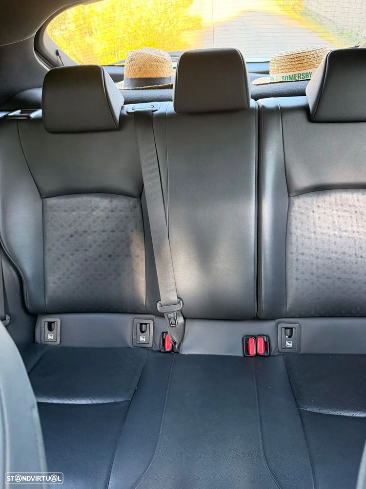 Toyota C-HR 1.8 HSD Exclusive+P.Luxury - 13