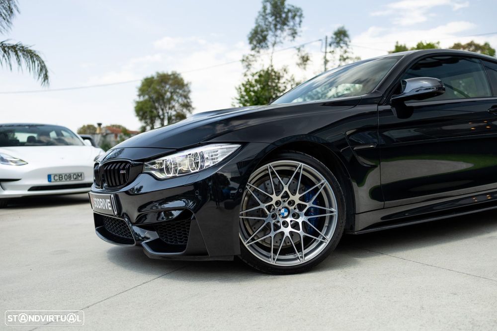 BMW M4 DKG Competition - 24