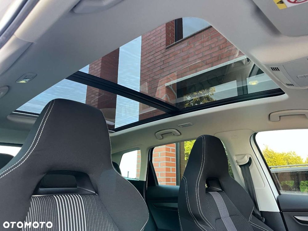 Skoda Karoq 1.5 TSI ACT DSG Tour - 26