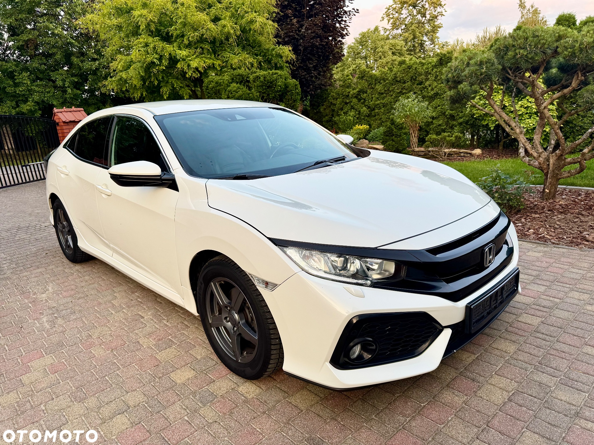 Honda Civic 1.0 T Executive (Pakiet Premium) - 9
