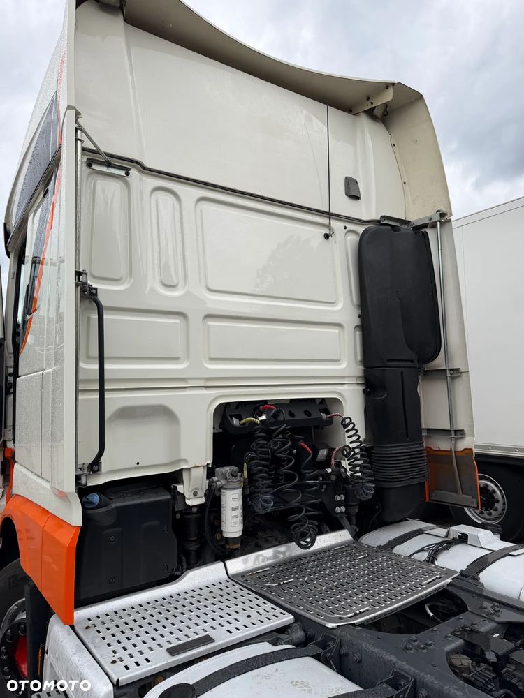 DAF XF 530 PUSHER 6x2 / 50 TON / 3 OSIE / TYLKO 679 TYS. KM PRZEBIEGU / NAJMOCNIEJSZY SILNIK 530 KM / NAJWIĘKSZA KABINA SUPER SPACE CAB / LAMPY LED / 2019 ROK !! - 8