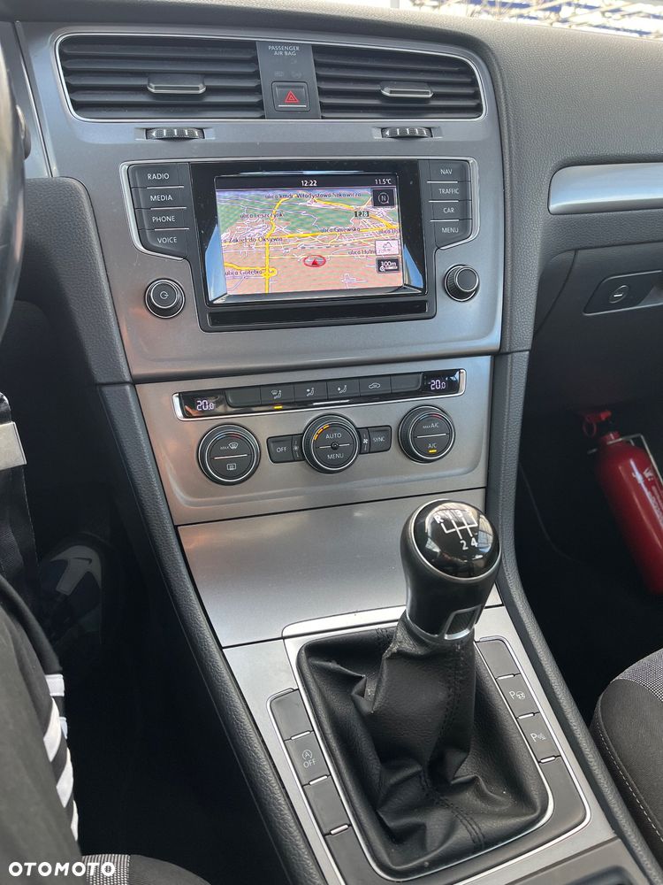 Volkswagen Golf VII 1.6 TDI BMT Comfortline - 9