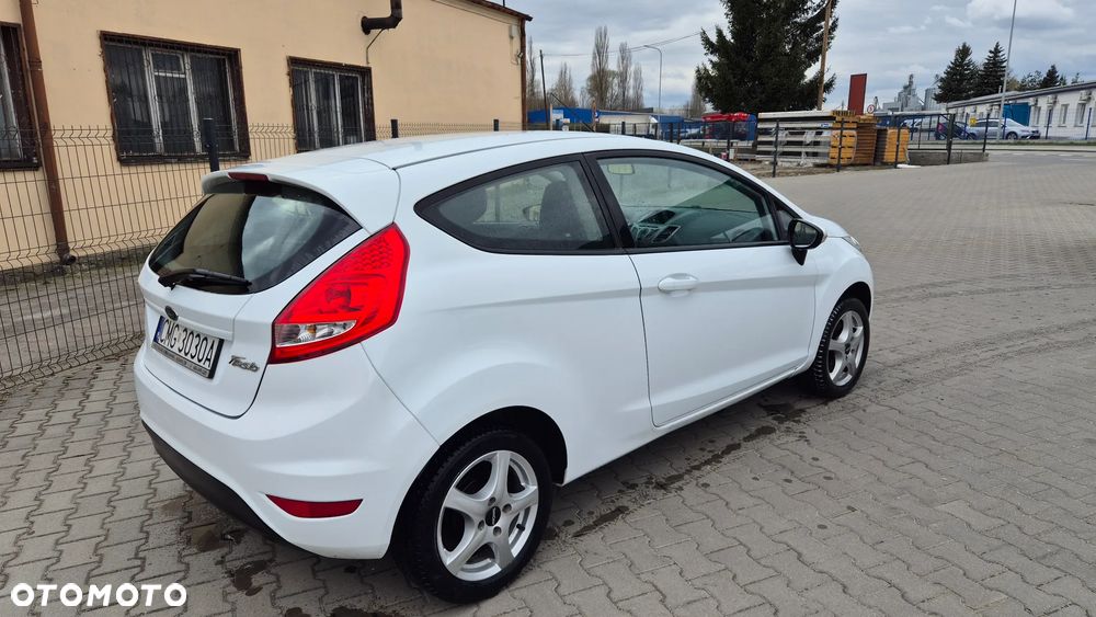 Ford Fiesta 1.25 Trend Edition - 5