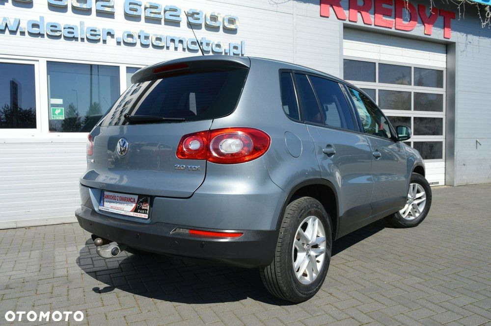 Volkswagen Tiguan - 16