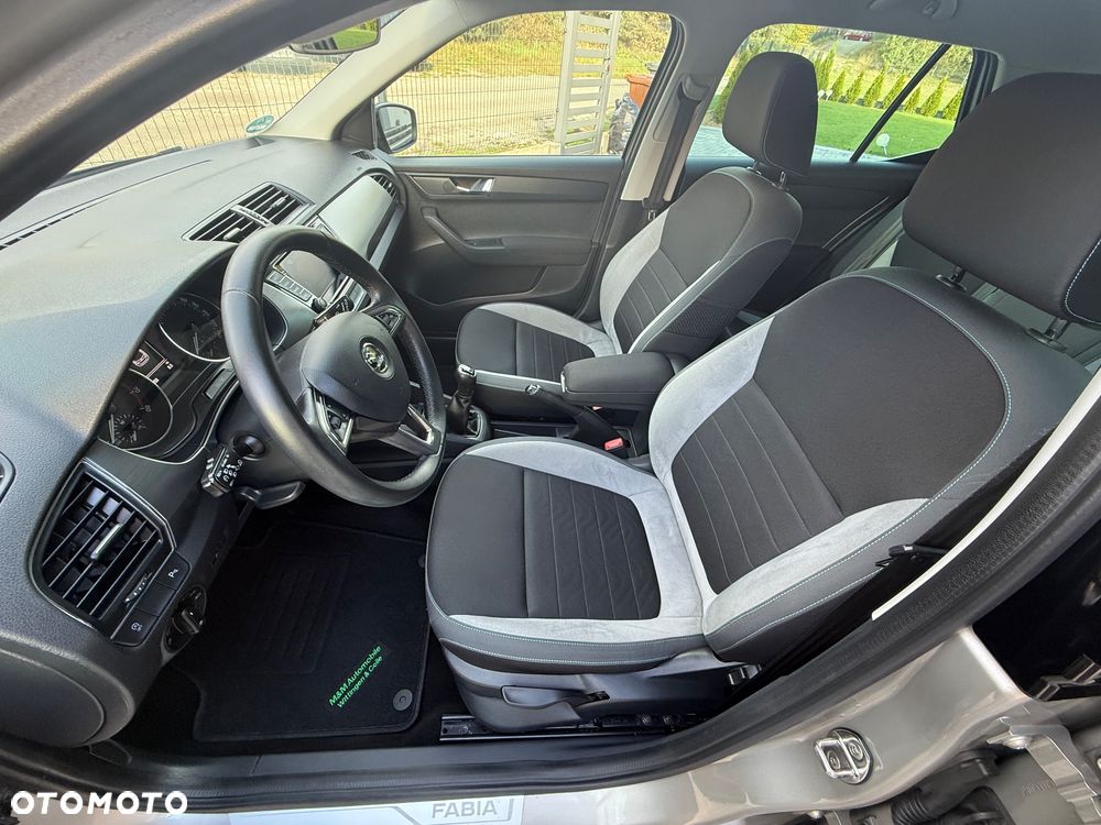 Skoda Fabia - 10