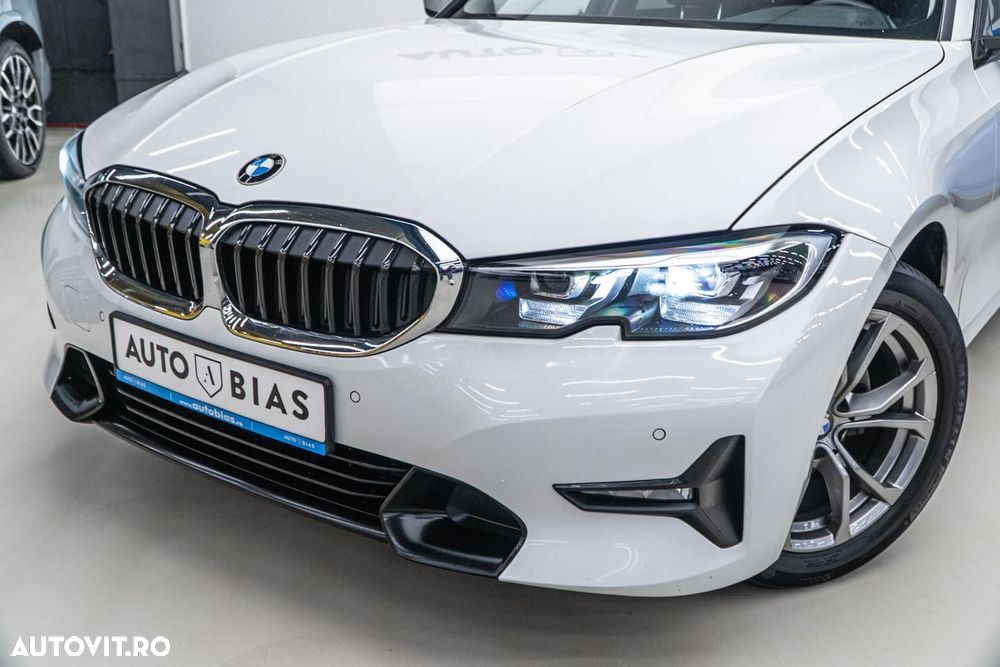 BMW Seria 3 320i Aut. Sport Line - 10