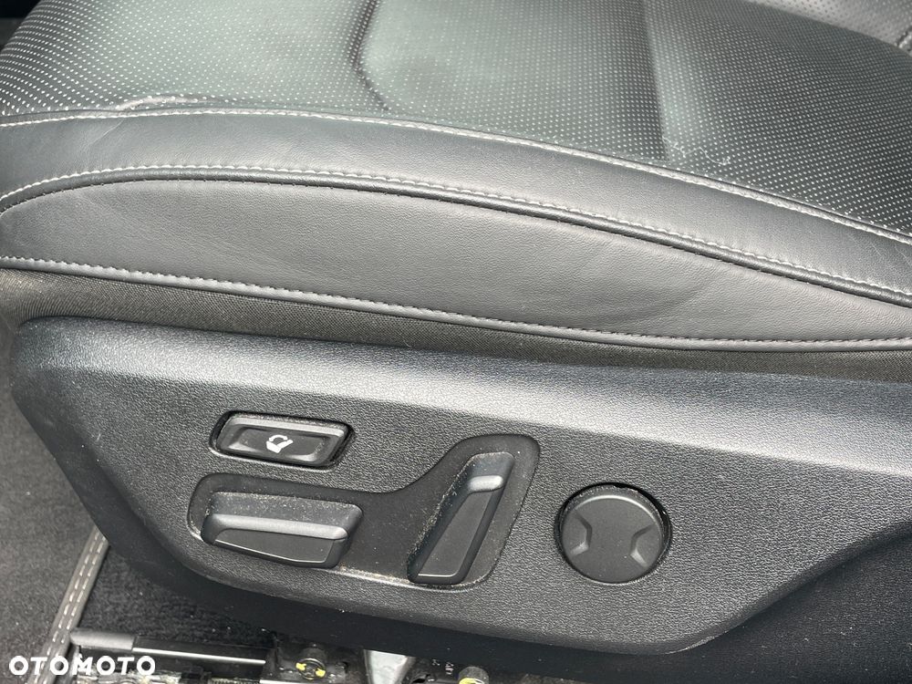 Kia EV6 77,4-kWh AWD Business - 17