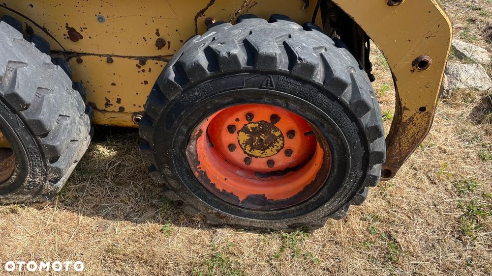 Caterpillar 226 4X4 - 35