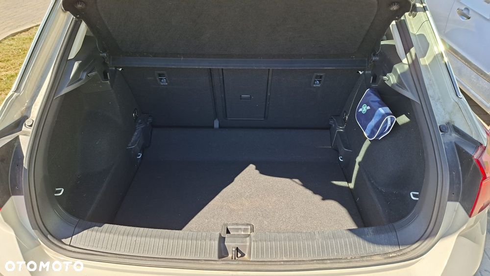 Volkswagen T-Roc 1.5 TSI Life - 13