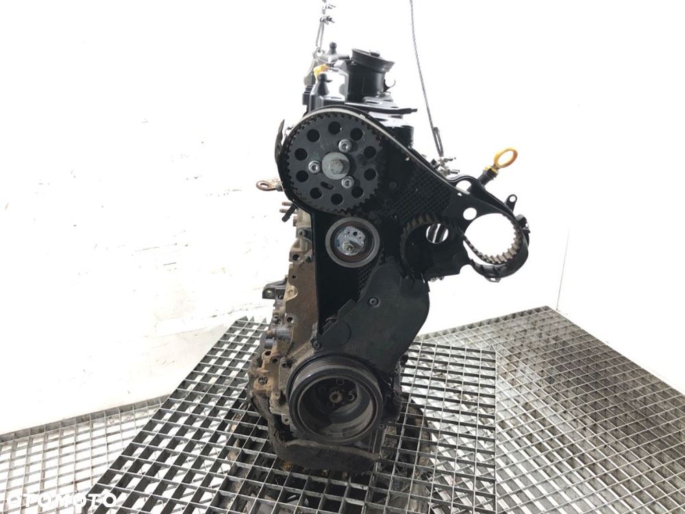 SILNIK - 4375.00 PLN - SKODA SUPERB II Kombi (3T5) 2009 - 2015 2.0 TDI 125 kW [170 KM] olej - 3