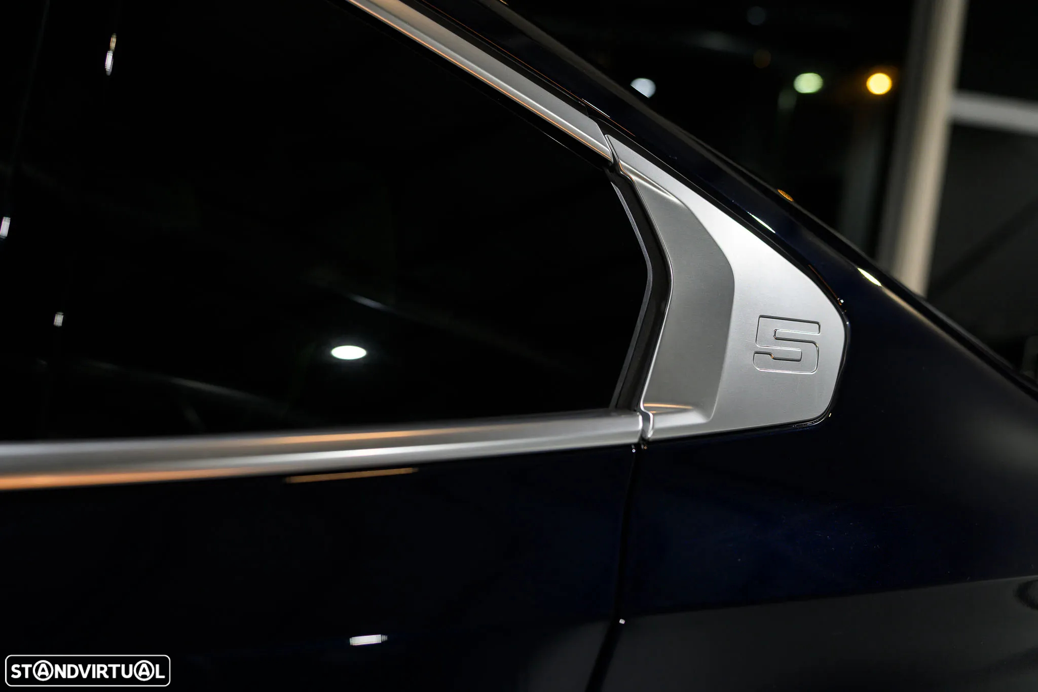 BMW i5 eDrive40 Edição Desportiva M - 9