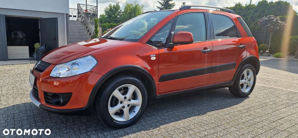 Suzuki SX4 1.6 VVT 4x2 Comfort Dance - 8