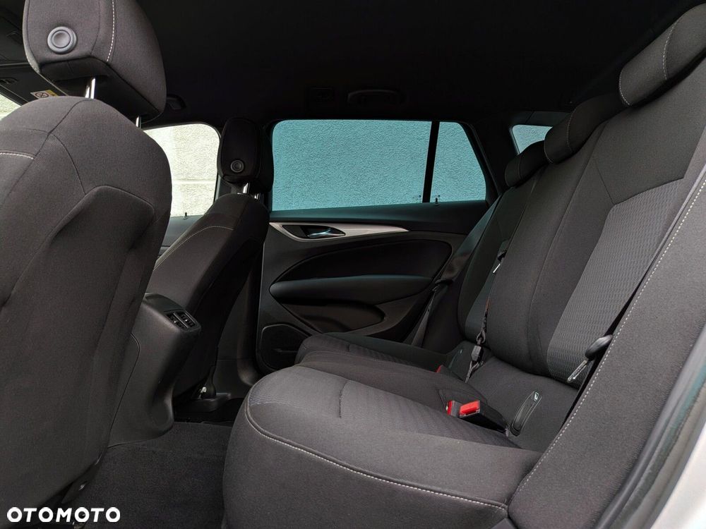 Opel Insignia 2.0 CDTI Elegance S&S - 11