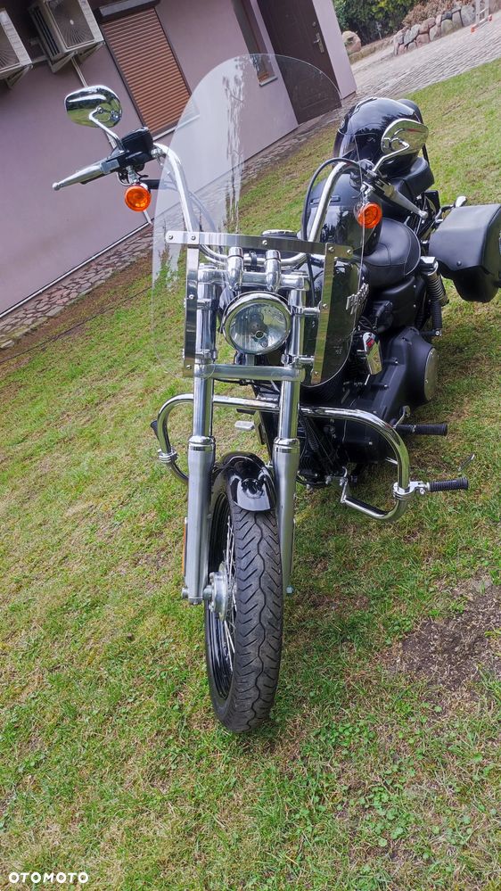Harley-Davidson Dyna Street Bob - 8