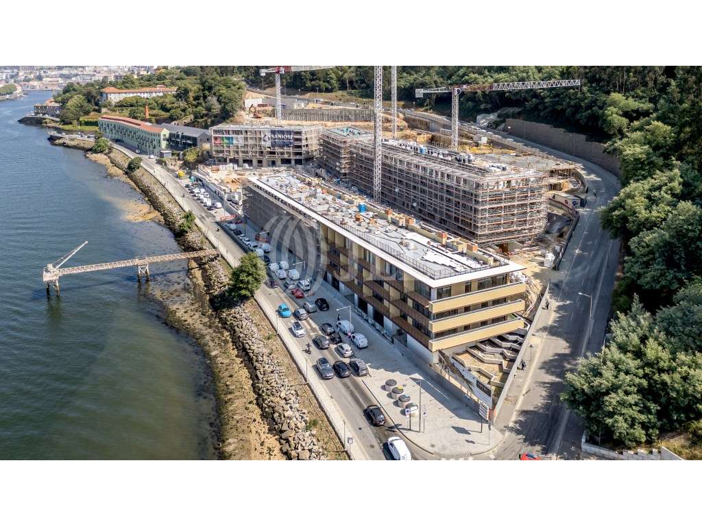Apartamento T4 no Gaia Hills, Vila Nova de Gaia, Porto - Grande imagem: 2/7