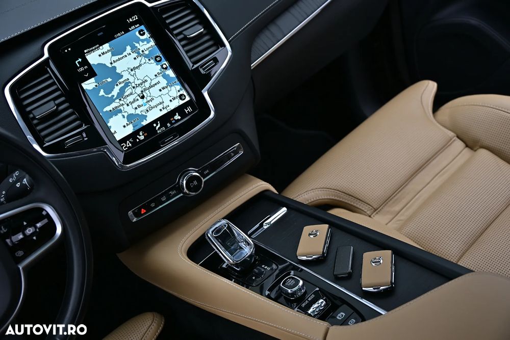 Volvo XC 90 T8 AWD Recharge Geartronic Inscription Expression - 23