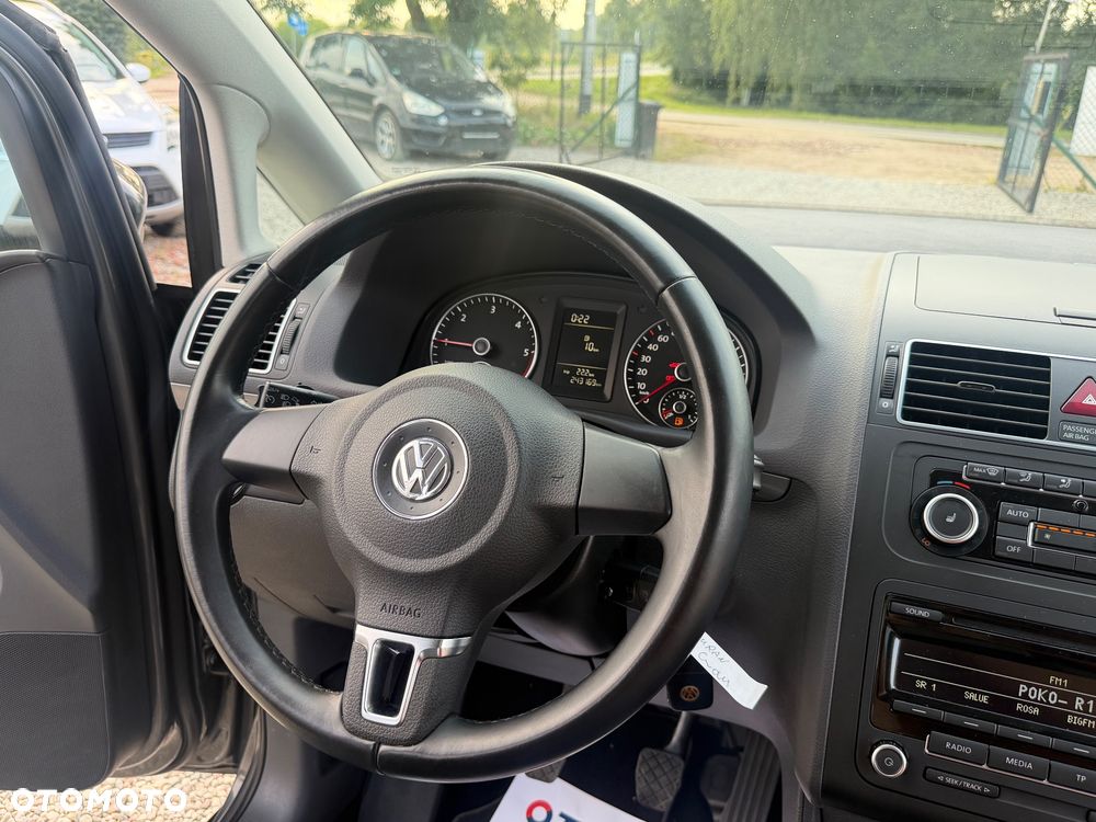 Volkswagen Touran 2.0 TDI DPF MATCH - 32