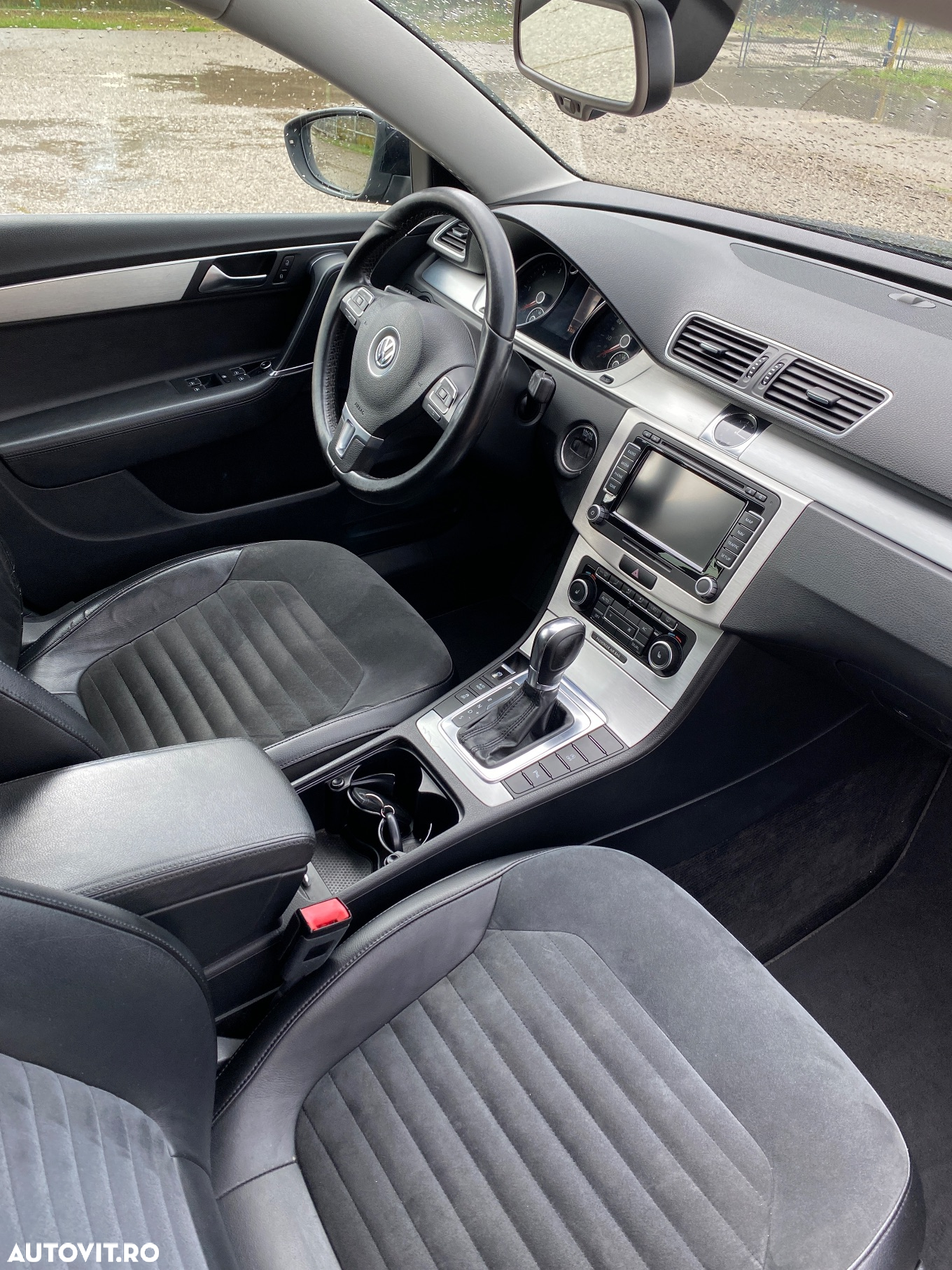 Volkswagen Passat Variant 2.0 TDI DSG BlueMotion Technology Highline - 2