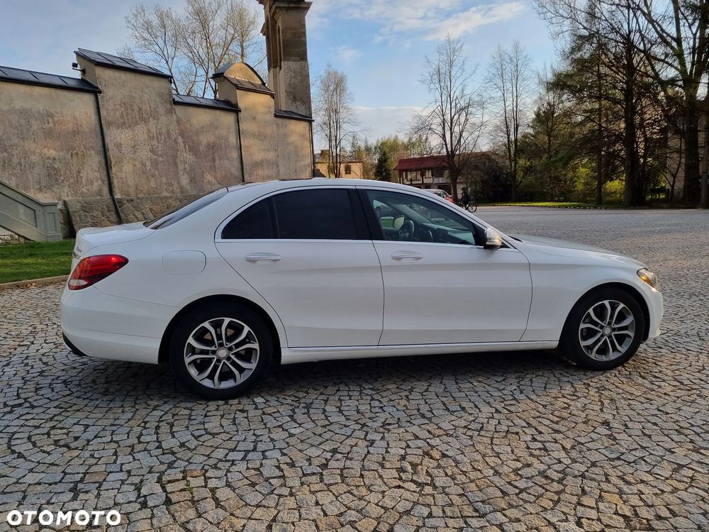 Mercedes-Benz Klasa C 300 7G-TRONIC - 9