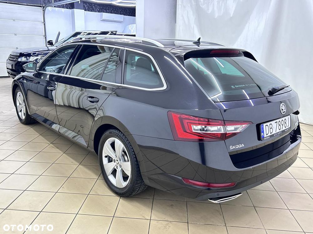Skoda Superb 2.0 TSI 4x4 L&K DSG - 4