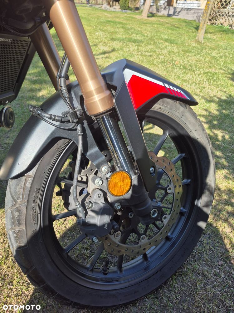 Honda CB - 10