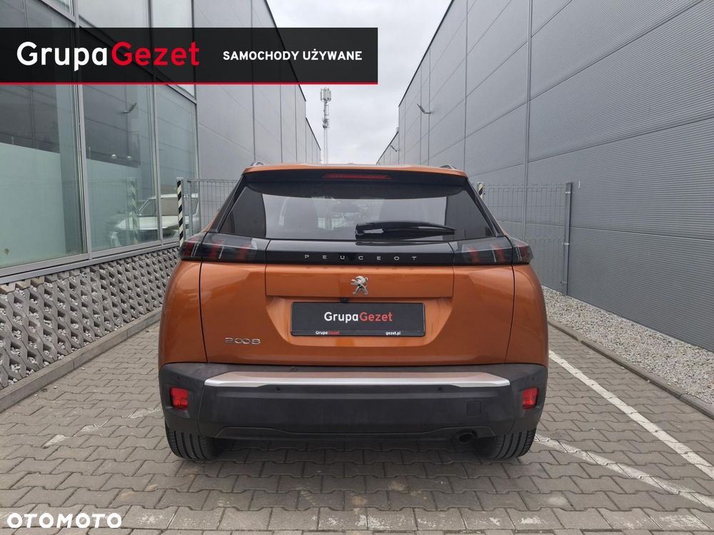 Peugeot 2008 - 4