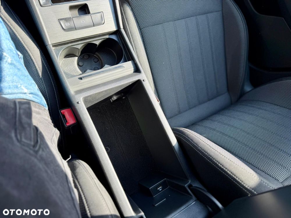 Skoda Superb 2.0 TDI SCR 4x4 Style DSG - 27