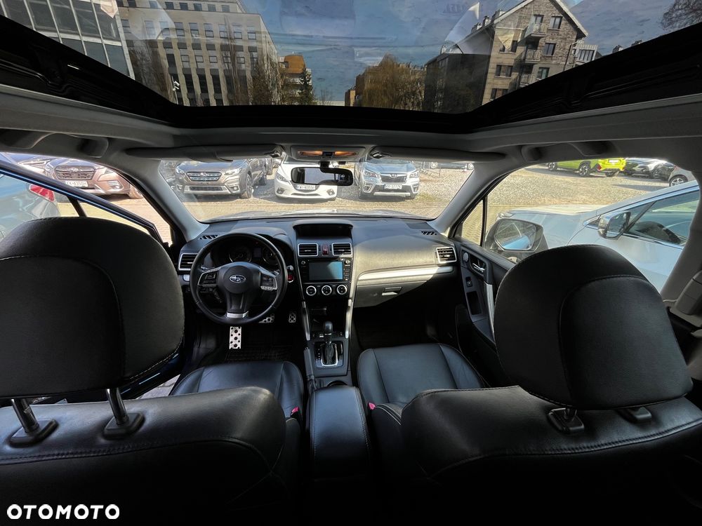 Subaru Forester 2.0 XT Platinum Lineartronic - 10