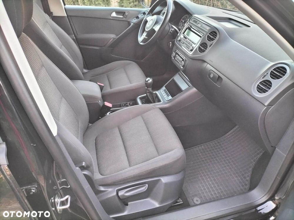 Volkswagen Tiguan 2.0 TDI DPF BlueMotion Technology Exclusive - 6