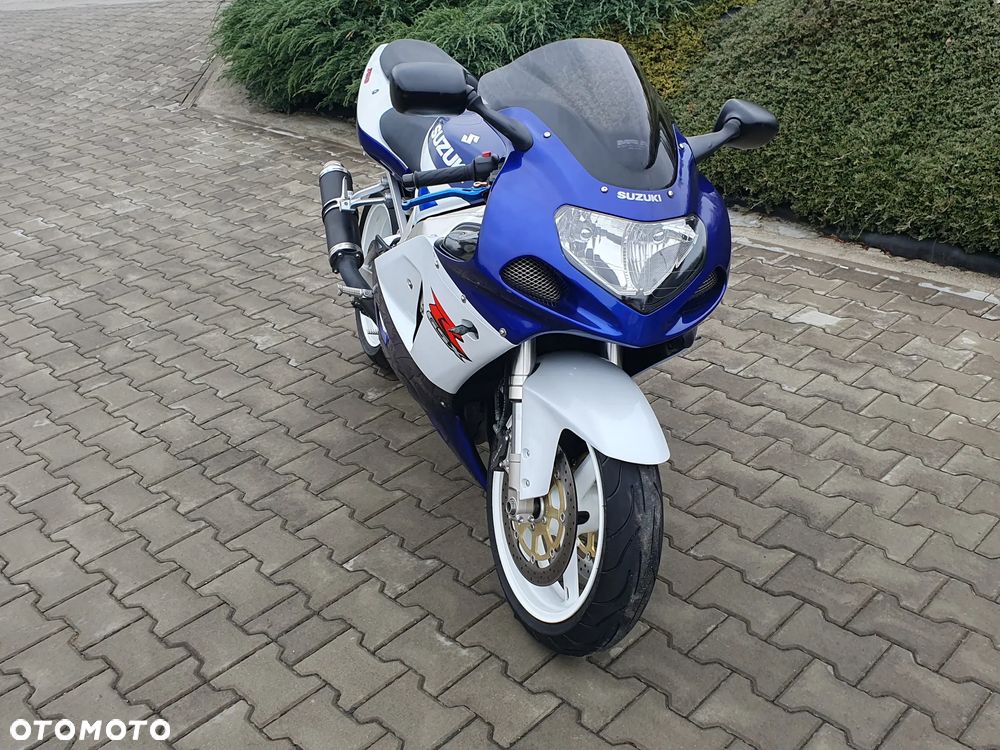 Suzuki GSX-R - 1