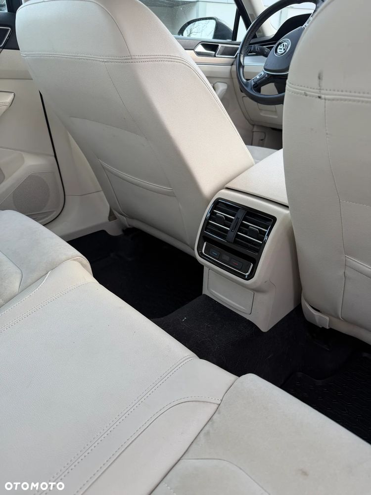 Volkswagen Passat 2.0 TDI BMT Comfortline DSG - 13
