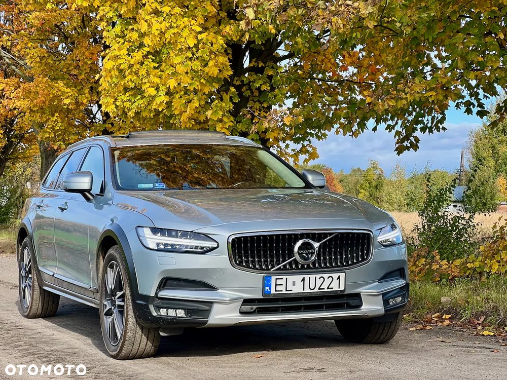 Volvo V90 - 1