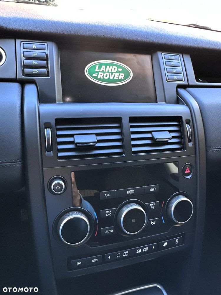 Land Rover Discovery Sport - 17