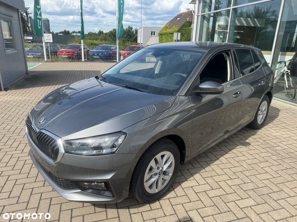Skoda Fabia 1.0 TSI Drive - 2
