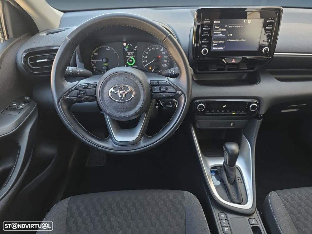 Toyota Yaris 1.5 HDF Comfort Plus - 10