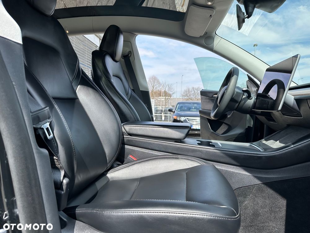 Tesla Model Y RWD - 20