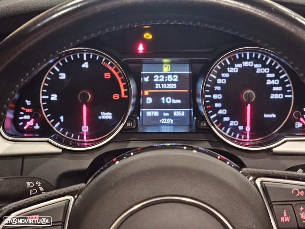 Audi A5 Cabrio 2.0 TDi quattro S-line - 37