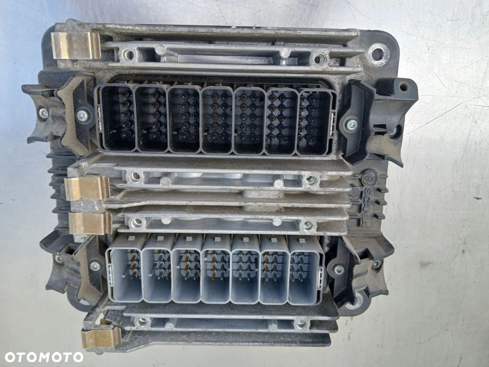 STEROWNIK KOMPUTER SILNIKA SCANIA DC 13 148 2428092 1857180 - 2