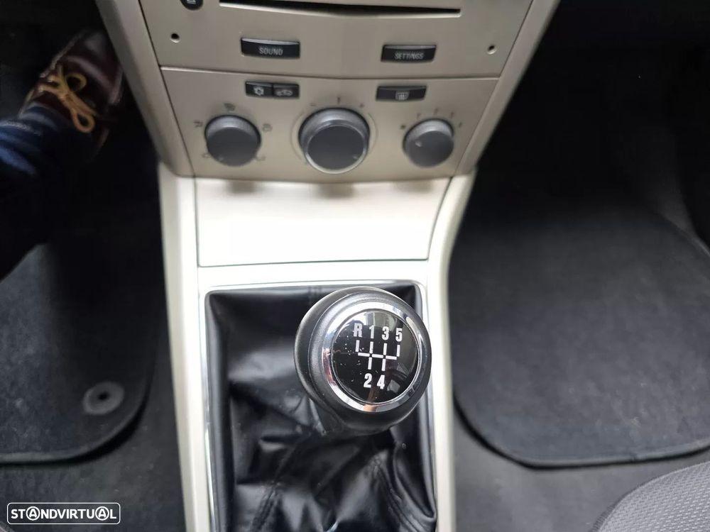 Opel Astra 1.4 Elegance - 18